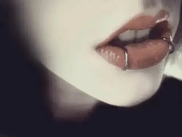【西檬之家】字母圈入门：揭秘TK（挠痒痒）与BDSM安全共识